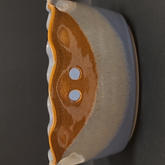 Vintage Clay Pen Pottery USA Casserole Dish With Scalloped Ruffled Rim - Picture 7 of 16